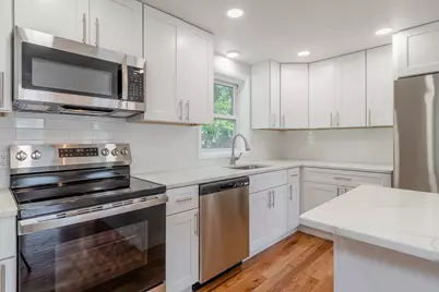 34A Boylston Street, Worcester, MA 01605 - Photo 8