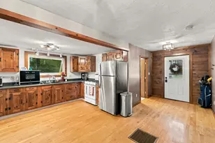 39 Lakeview Dr, Leominster, MA 01453 - Photo 20