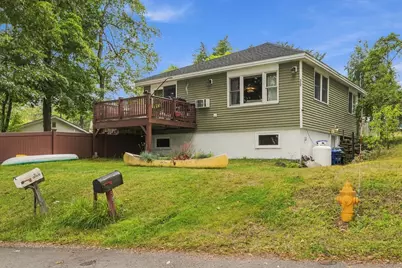 39 Lakeview Dr, Leominster, MA 01453 - Photo 1