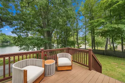 39 Lakeview Dr, Leominster, MA 01453 - Photo 8
