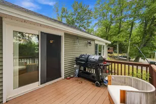 39 Lakeview Dr, Leominster, MA 01453 - Photo 6
