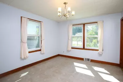 421 Elm St, Pittsfield, MA 01201 - Photo 10