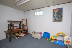 421 Elm St, Pittsfield, MA 01201 - Photo 22
