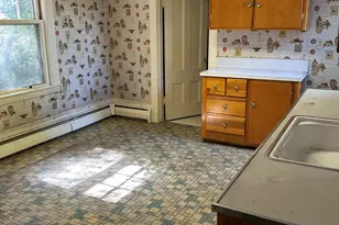 180 Grove St, Haverhill, MA 01832 - Photo 10