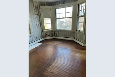 180 Grove St, Haverhill, MA 01832 - Photo 8