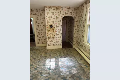 180 Grove St, Haverhill, MA 01832 - Photo 14