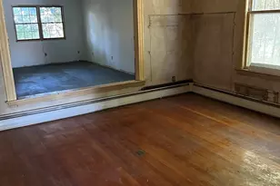 180 Grove St, Haverhill, MA 01832 - Photo 24