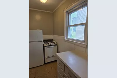 64 Hunter #1 SOUTH, Fall River, MA 02721 - Photo 2