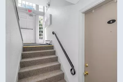 90 E Broadway #11, Derry, NH 03038 - Photo 22