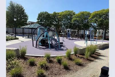 21 Staples #17, Everett, MA 02149 - Photo 30