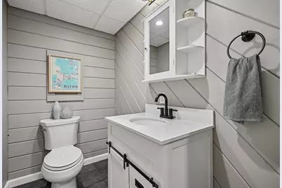 25 Piasta Rd, Dudley, MA 01571 - Photo 18