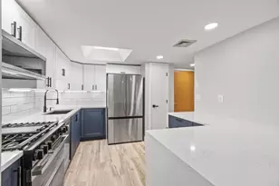 487 Place Ln, Woburn, MA 01801 - Photo 12