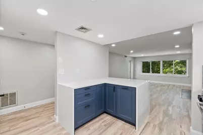 487 Place Ln #487, Woburn, MA 01801 - Photo 14