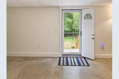 36 Ludlow Road, Chicopee, MA 01020 - Photo 30