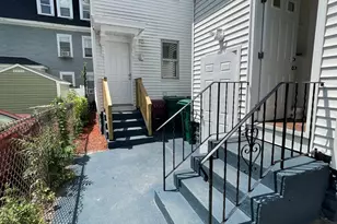 3 Glidden Ave, Lowell, MA 01851 - Photo 4