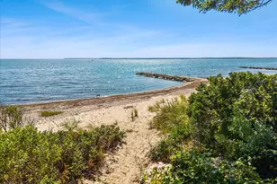89 F R Lillie, Falmouth, MA 02543 - Photo 28