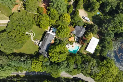 87 E Brimfield Holland, Brimfield, MA 01010 - Photo 2