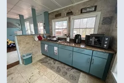 769 New Plainville Rd, New Bedford, MA 02745 - Photo 6