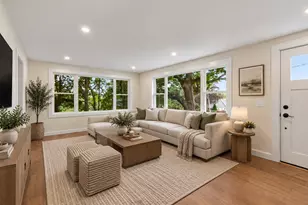 186 Pleasant St, Lunenburg, MA 01462 - Photo 8