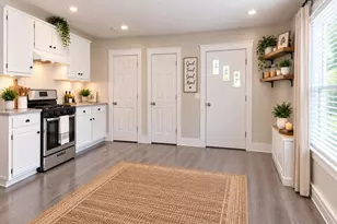 99 Clover Street, Worcester, MA 01603 - Photo 4