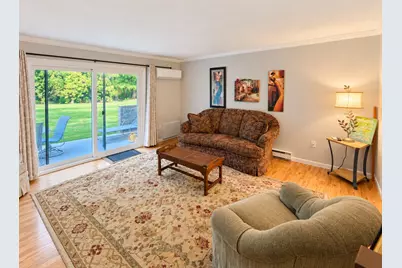 185 Porter Lake Dr #185, Springfield, MA 01106 - Photo 4
