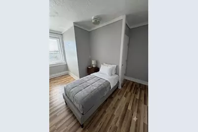1076 Washington #7, Norwood, MA 02062 - Photo 2