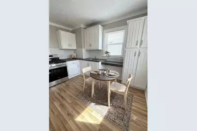 1076 Washington #7, Norwood, MA 02062 - Photo 6