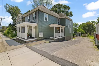 96 Bridge #2, Beverly, MA 01915 - Photo 2