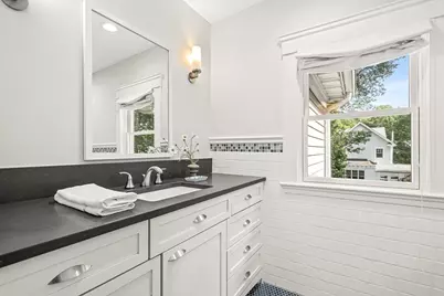 8 Tennyson Rd, Wellesley, MA 02481 - Photo 30