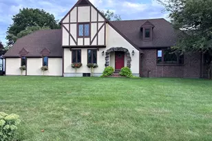 6 Old Homestead Rd, Methuen, MA 01844 - Photo 2