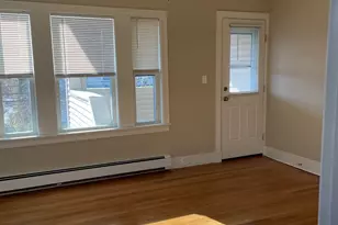374 Crescent St, Waltham, MA 02453 - Photo 10