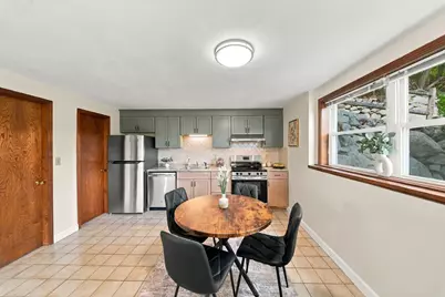 39 Mountain St #39, Woburn, MA 01801 - Photo 10