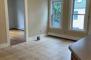87 Pond St, Waltham, MA 02453 - Photo 8
