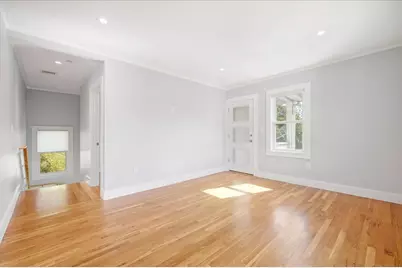 105 Child St. #2, Boston, MA 02136 - Photo 4