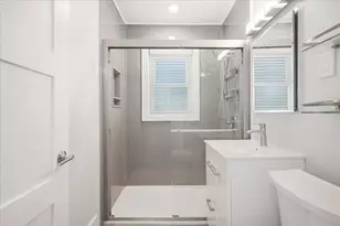 105 Child St, Boston, MA 02136 - Photo 30