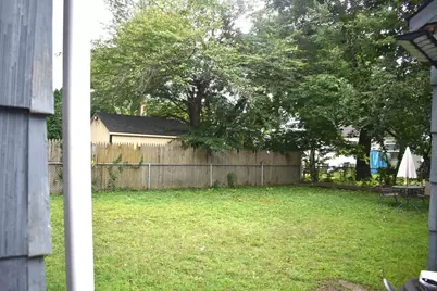 54 Georgetown St, Springfield, MA 01104 - Photo 8