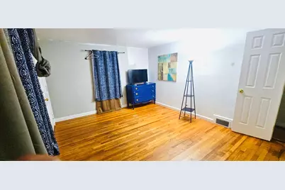 54 Georgetown St, Springfield, MA 01104 - Photo 10