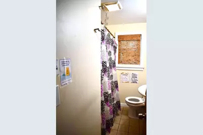 54 Georgetown St, Springfield, MA 01104 - Photo 14