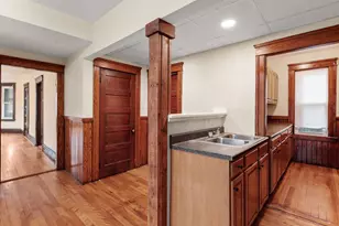 31 Chrome St, Worcester, MA 01604 - Photo 6