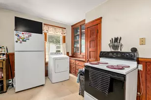 31 Chrome St, Worcester, MA 01604 - Photo 30