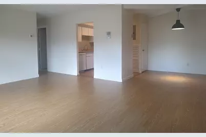 105 Oak Lane #9, Brockton, MA 02301 - Photo 2