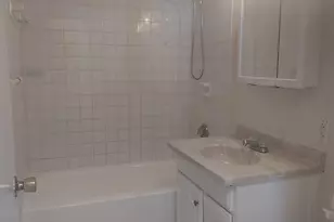 105 Oak Ln, Brockton, MA 02301 - Photo 12