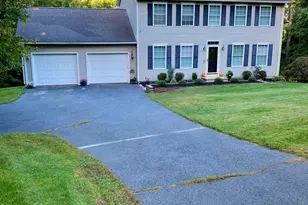 7 Hemlock Hollow, Belchertown, MA 01007 - Photo 2