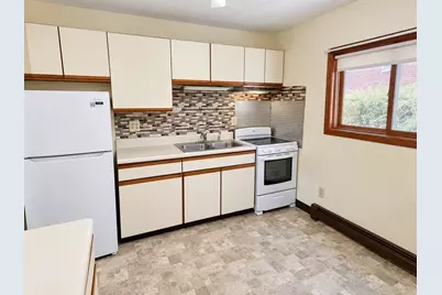 34 Dorchester St, Worcester, MA 01610 - Photo 16