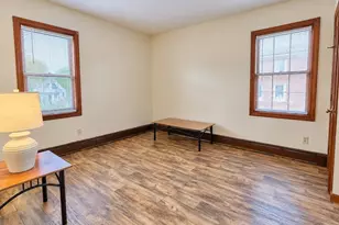 34 Dorchester St, Worcester, MA 01610 - Photo 4