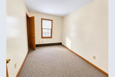 34 Dorchester St, Worcester, MA 01610 - Photo 12