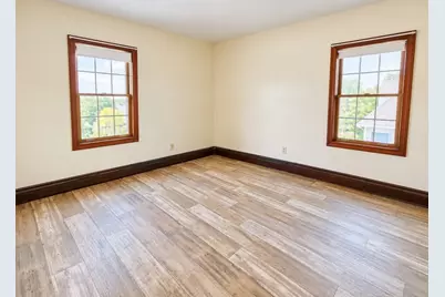 34 Dorchester St, Worcester, MA 01610 - Photo 18
