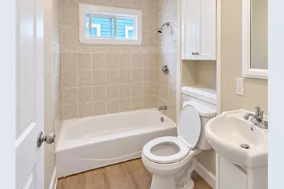 27 Mystic Ave #1, Lynn, MA 01904 - Photo 6