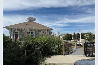 107 Bluff Ave, Swansea, MA 02777 - Photo 16