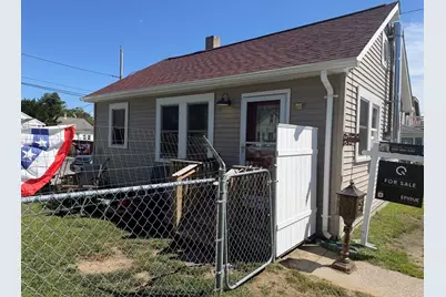 107 Bluff Ave, Swansea, MA 02777 - Photo 2